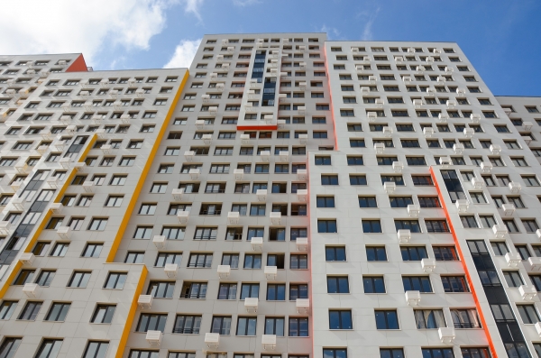 ЖК бизнес-класса «Румянцево-Парк»: нестандартная архитектура с изогнутыми линиями фасада 